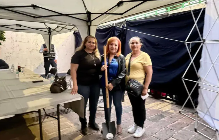 Se reúnen Ceci Flores y Rosario Piedra