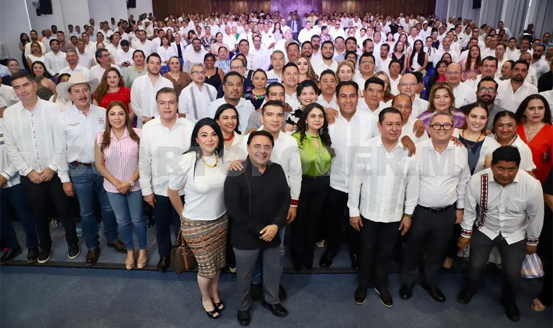 En la instalación del consejo. CP