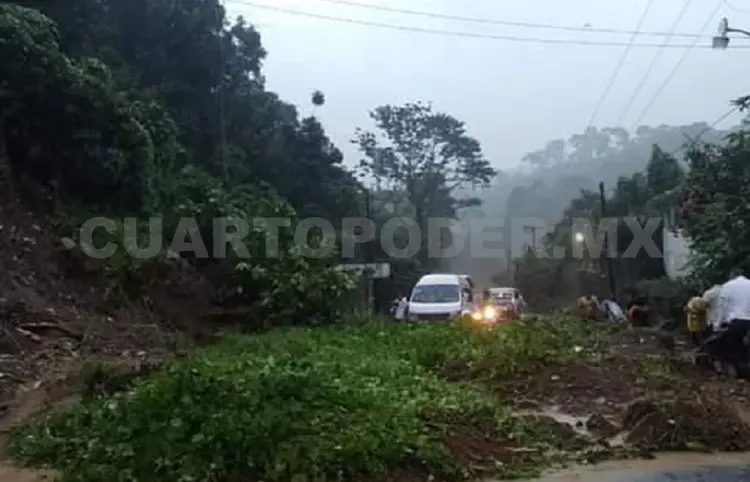 Comunidades en riesgo de quedar incomunicadas