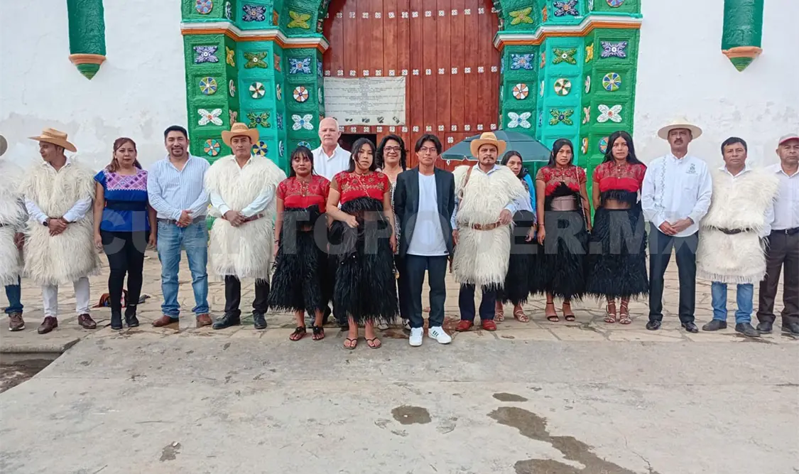 Visita de la consejera a San Juan Chamula. Cortesía