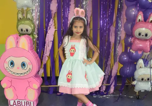 Felicidades, Fiana Sofía