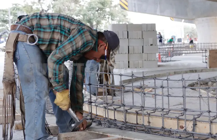 Se registra caída en producción de construcción