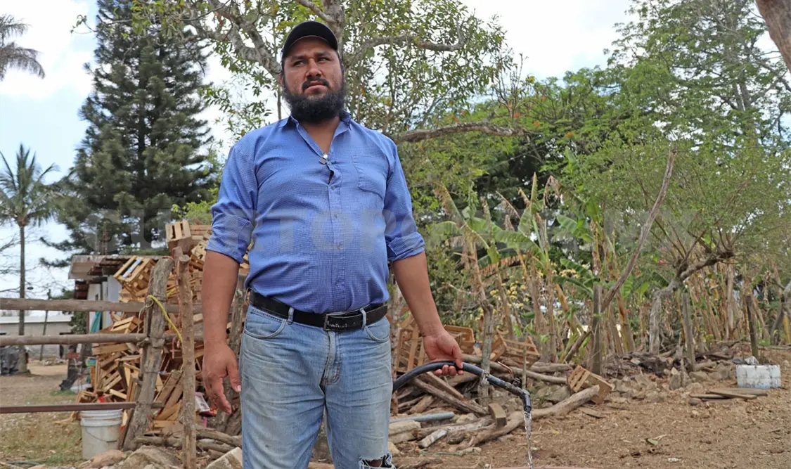 Familias y el drama de no tener agua