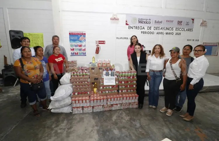 Entregan desayunos escolares del periodo abril–mayo
