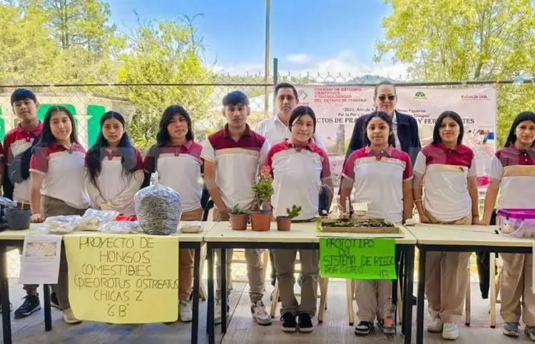 Alientan decisión vocacional con expo feria