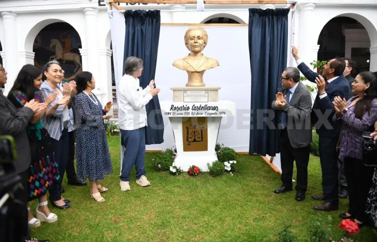 Rinden homenaje al legado de Rosario Castellanos