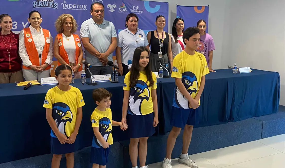 Se presentó la playera oficial que portarán los corredores de la 7ª Father’s Day Run. Cortesía