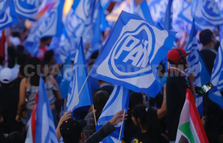 Partidos deben salir a las calles: Enoch Araujo