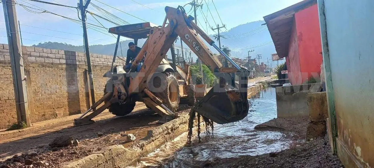 Las precipitaciones del pasado martes dejaron varios destrozos en San Cristóbal. Manuel Martínez / CP