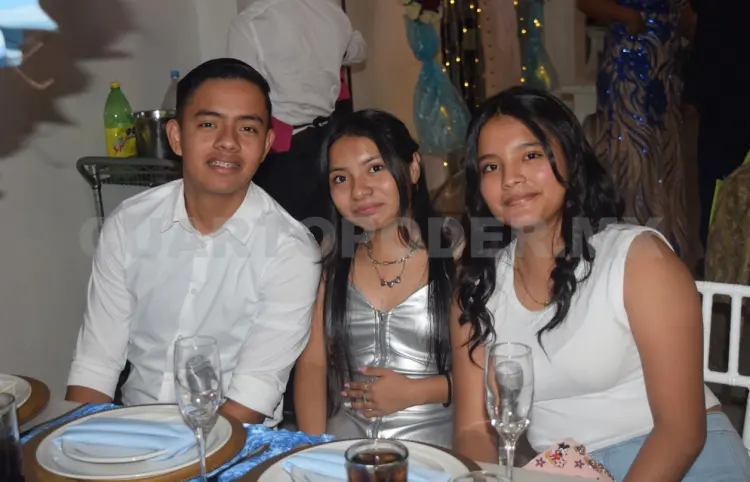 Fiesta de XV años para Romina