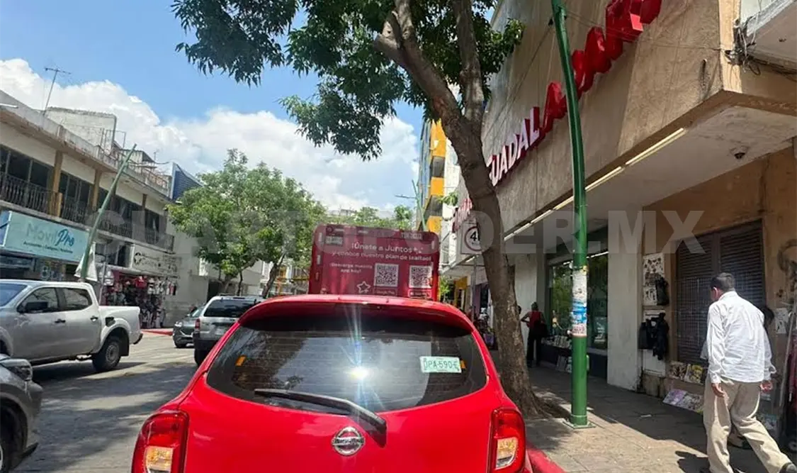 Un asalto se llevó a cabo en pleno centro de la ciudad capital. Ulises Villalobos / CP