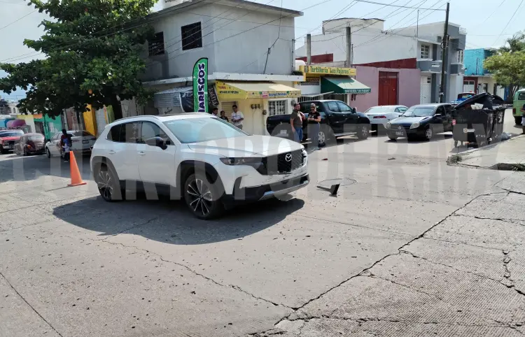 Colisión vehicular por corte de circulación