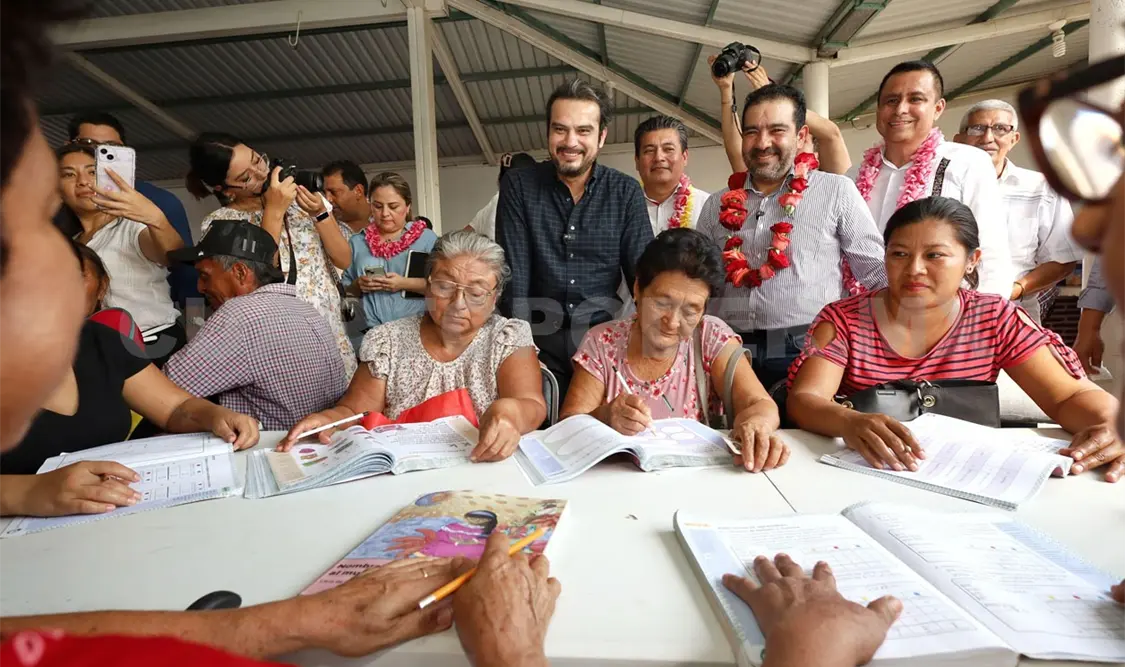 El apoyo se entregó a 189 personas que ya concluyeron el primer módulo del programa. CP