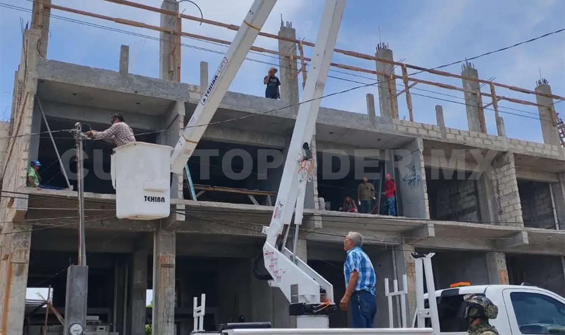 Mediante un operativo interinstitucional desinstalaron cámaras de videovigilancia clandestinas en Tapachula. CP