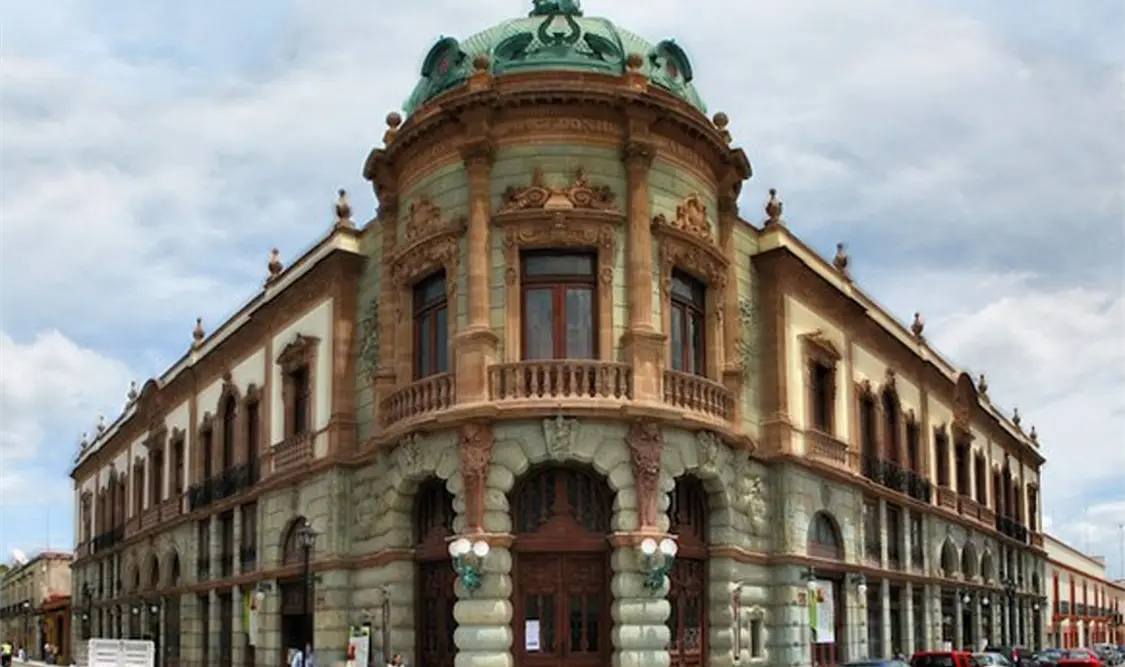 Inmuebles como los teatros Macedonio Alcalá y Juárez, así como varios museos, serán intervenidos. Cortesía