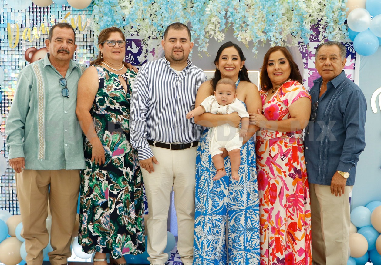 Damián fue bautizado