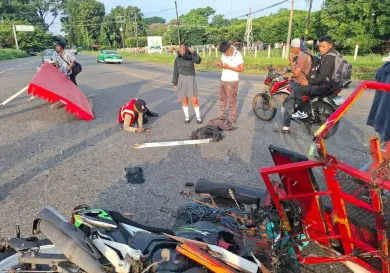 Impacto a mototriciclo salda con un lesionado