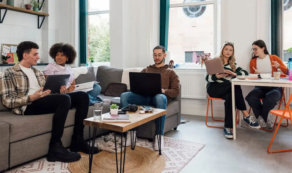 El “coliving” para algunos es una nueva forma de vida colaborativa; para otros, es una etiqueta para encarecer antiguas formas de convivencia. Cortesía