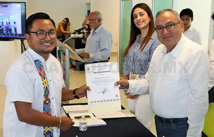 Realizarán 109 estancias en otras universidades