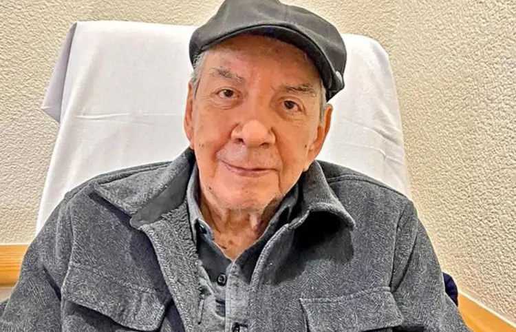 Marco Antonio Muñiz tendrá homenaje