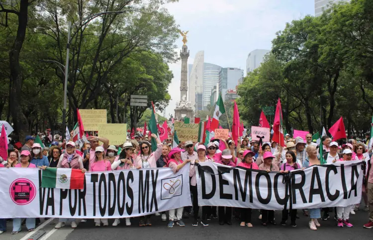 Marchan contra elección judicial