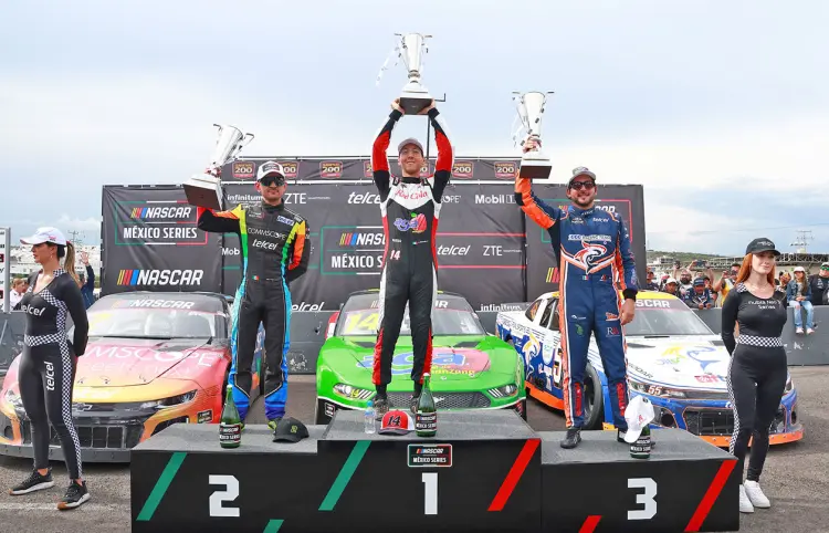 Alex de Alba se apodera de la Querétaro 200