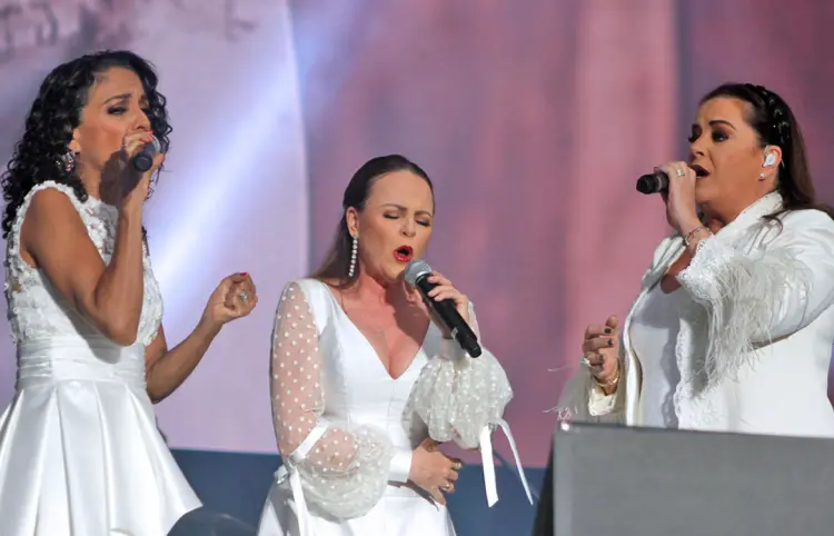 Pandora celebra 40 años de éxitos