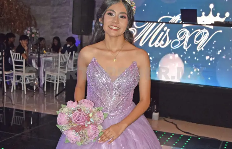 Los XV años de María José