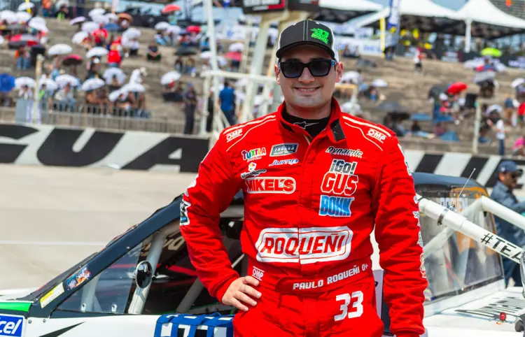 Paulo Roqueñí firma Top 10 en las Trucks
