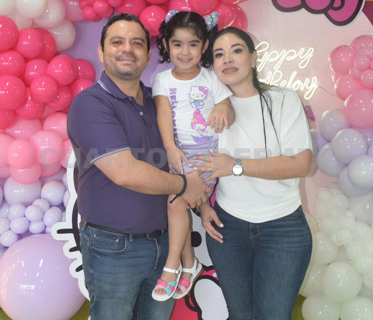 Los 4 años de Leonora