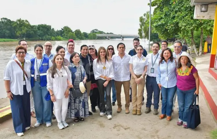Verifican diputados y OIM frontera abierta