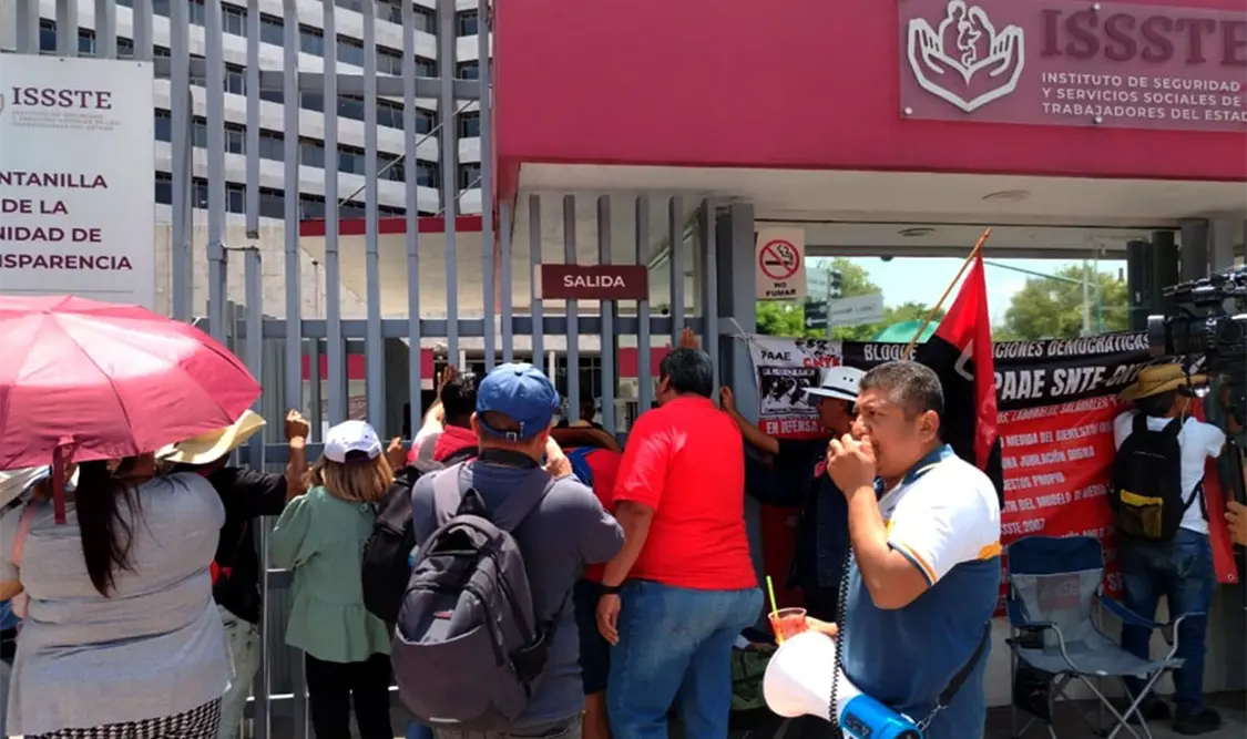 Trabajadores del PJ local realizan paro laboral