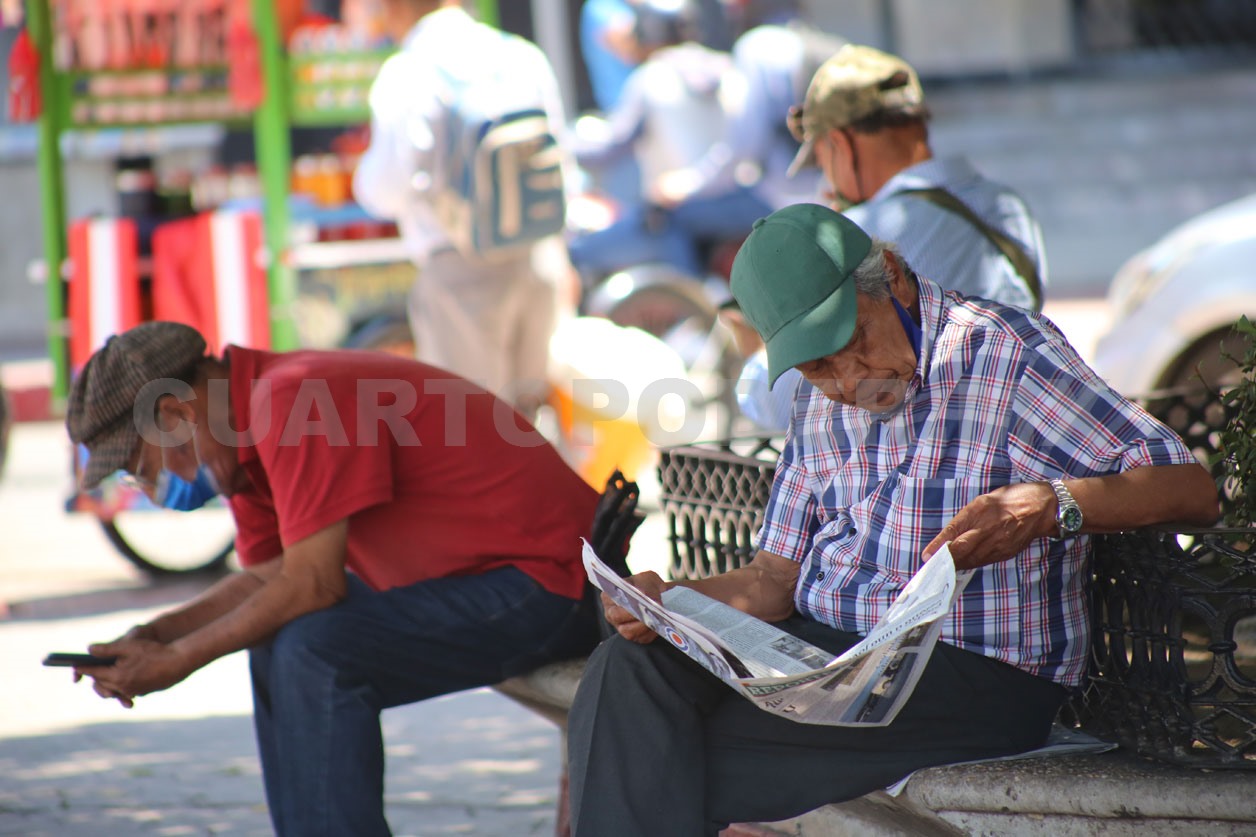 Llama arzobispo a combatir analfabetismo