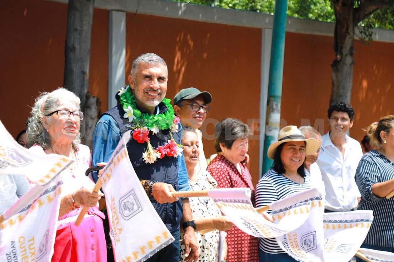 Calles Felices beneficia a la colonia Caminera