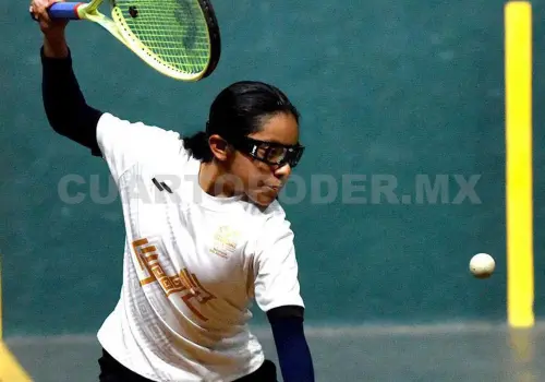 Ámbar Hernández gana oro en Frontón