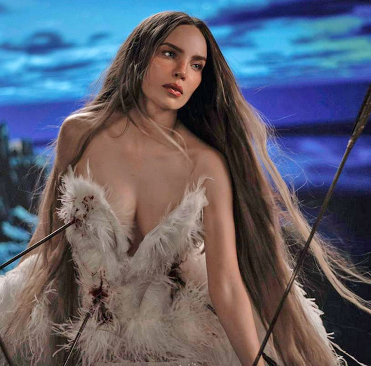 Belinda lanza grito de sororidad
