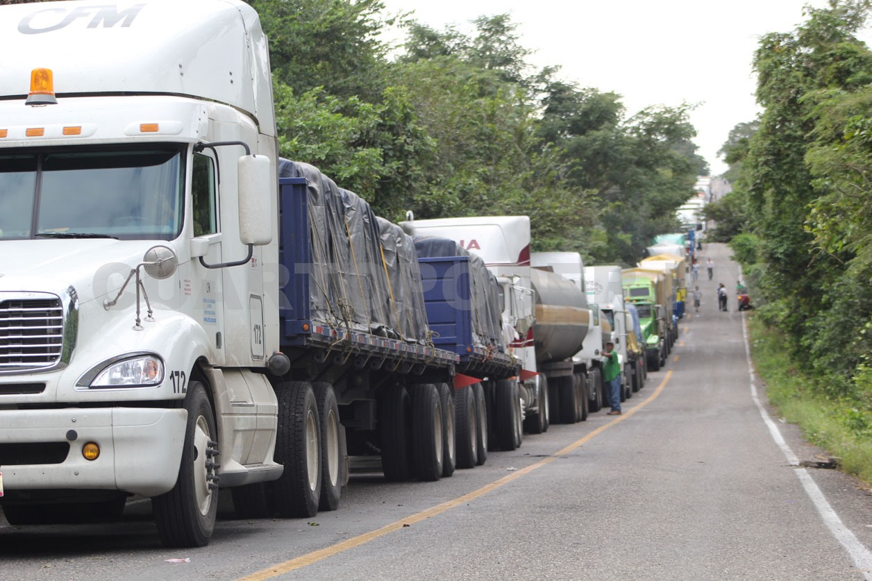 Transportistas respaldan al gobierno estatal