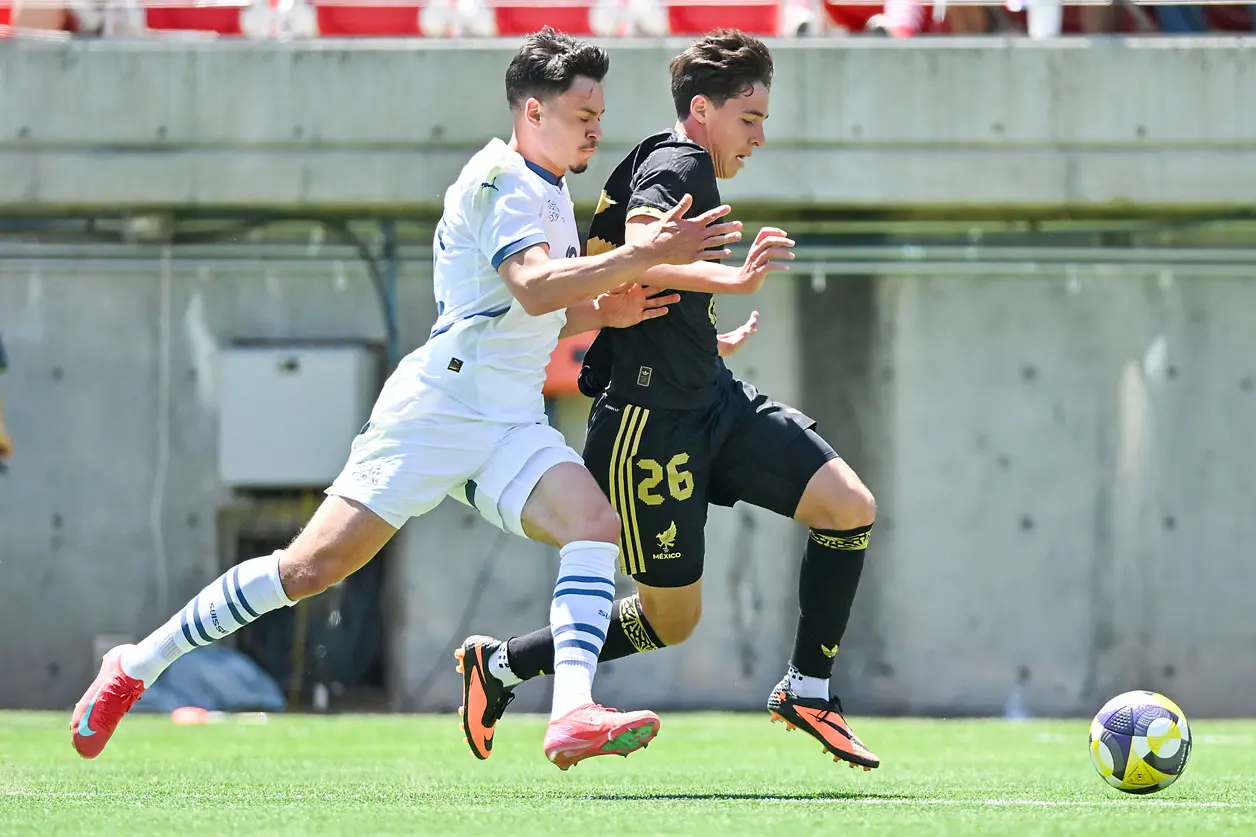 México sufre goleada frente a Suiza en duelo de preparación
