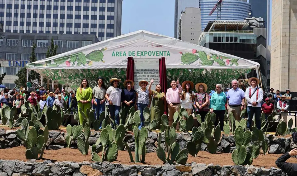 El sitio se pintó de verde, pero debido al festejo gastronómico del nopal. Cortesía