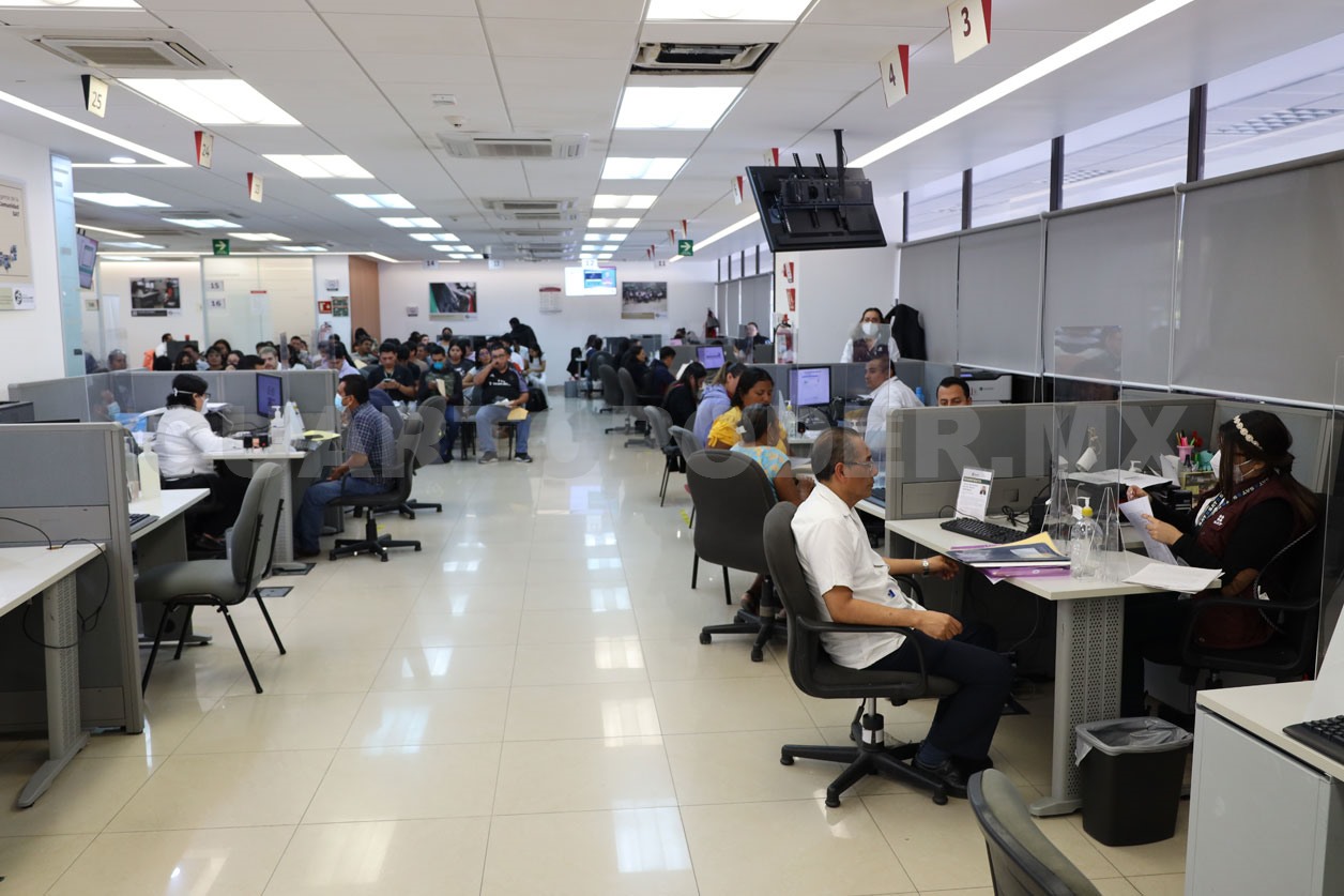Aumentan atenciones del SAT a contribuyentes