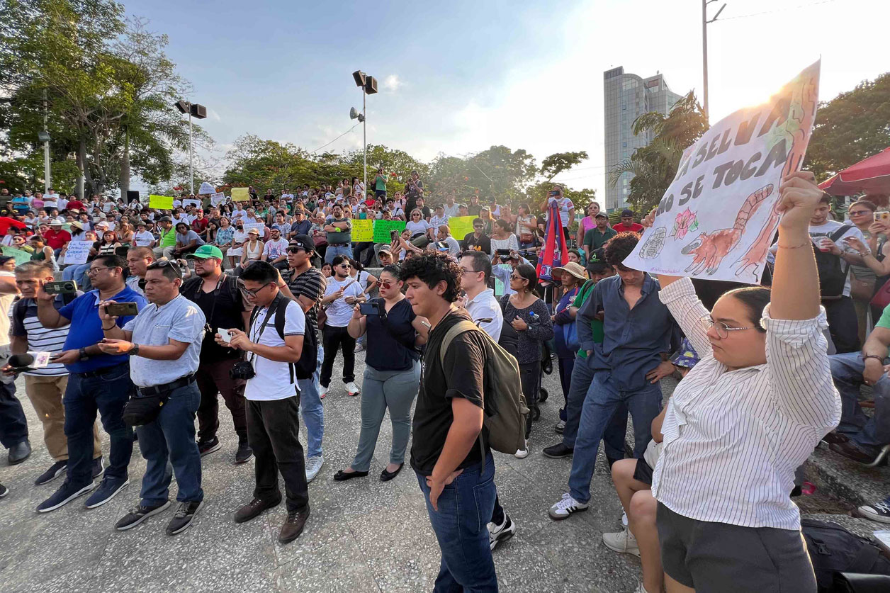 En contra del Museo Nacional Olmeca