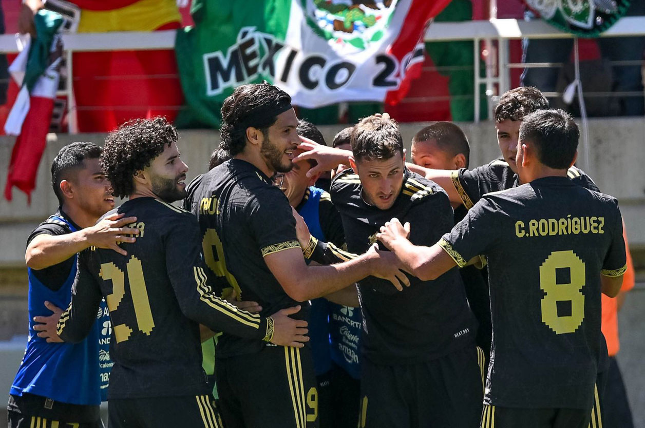 Tricolor vence a Turquía y halla un poco de paz