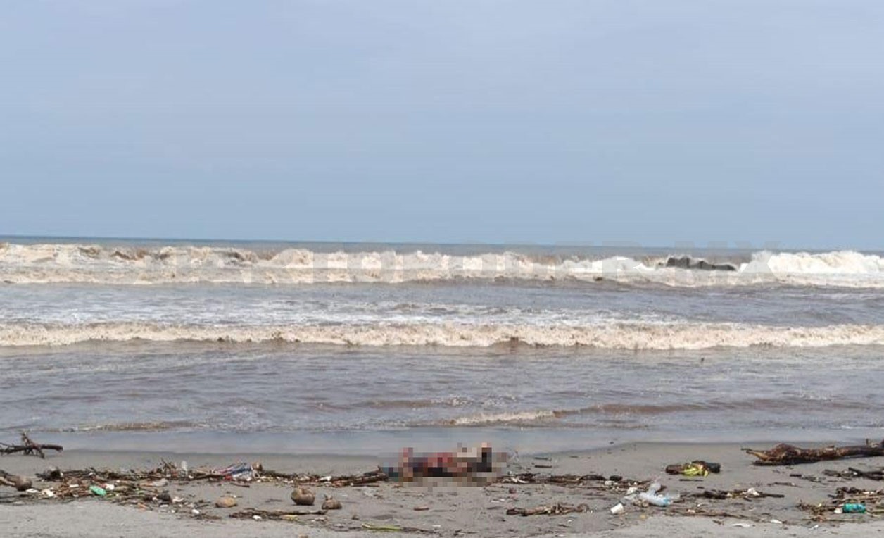 Lo torturan y encuentran muerto en la playa