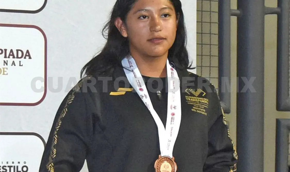 La patinadora chiapaneca María Fernanda Zebadúa sumó cuatro medallas a su trayectoria en Olimpiada Nacional. Cortesía