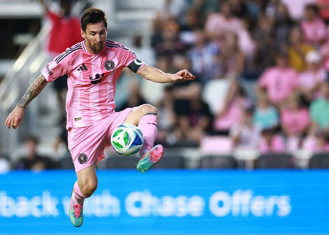 Messi abre el telón del nuevo formato