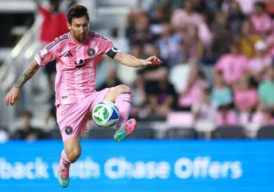 Messi abre el telón del nuevo formato