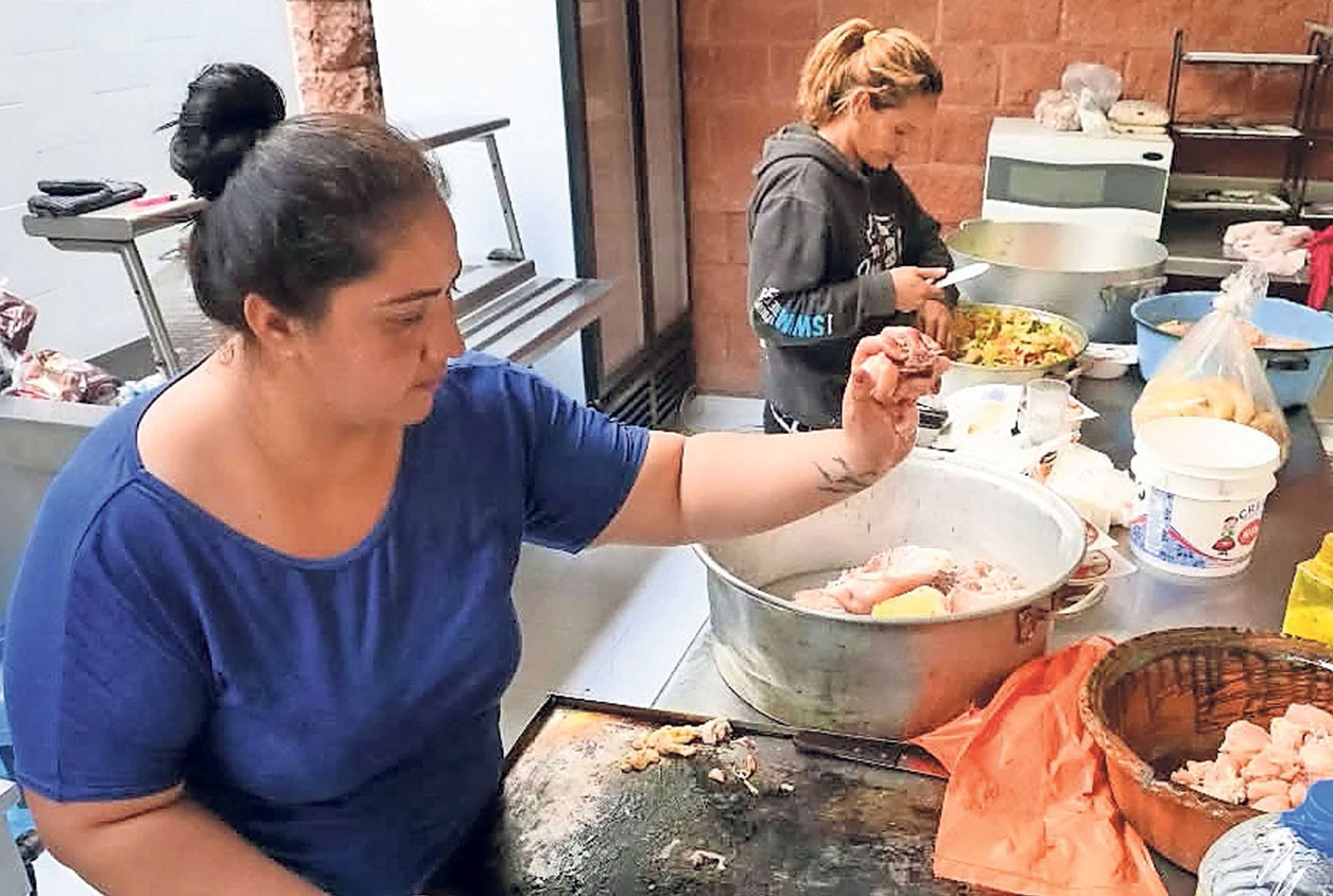 Olvidan sueño americano y se quedan en México