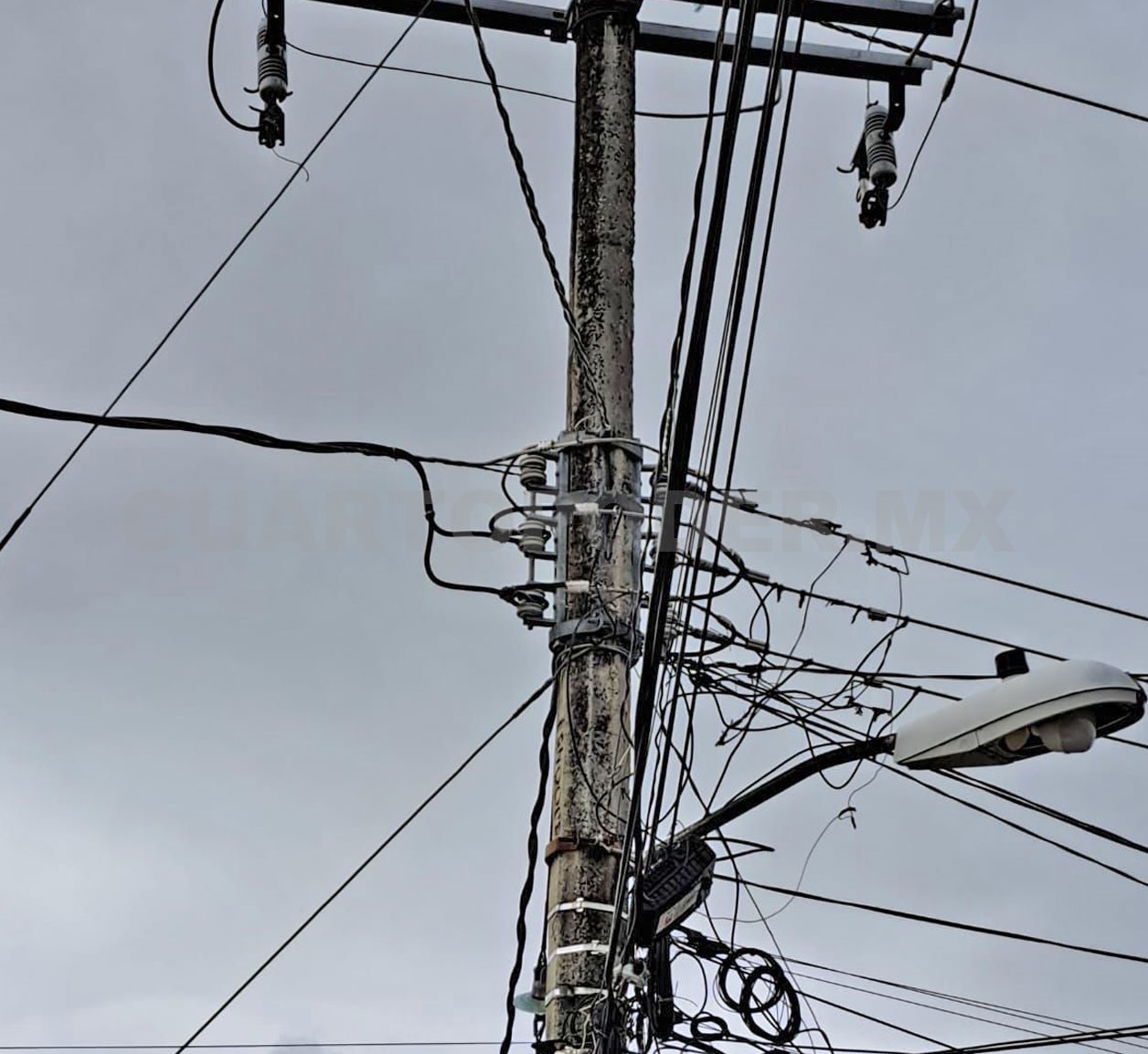 Barrios sin luz a causa de aguaceros