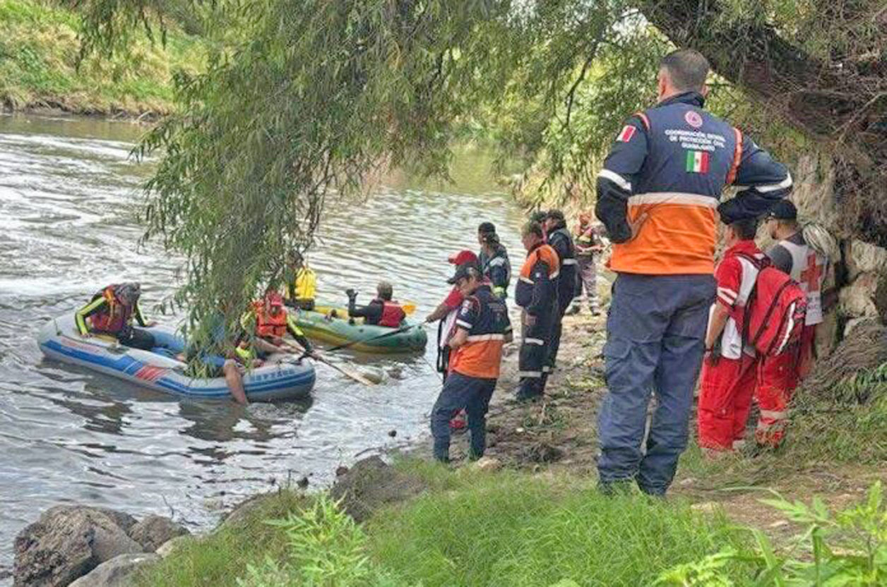 Hallan sin vida a niña que cayó al río Lerma