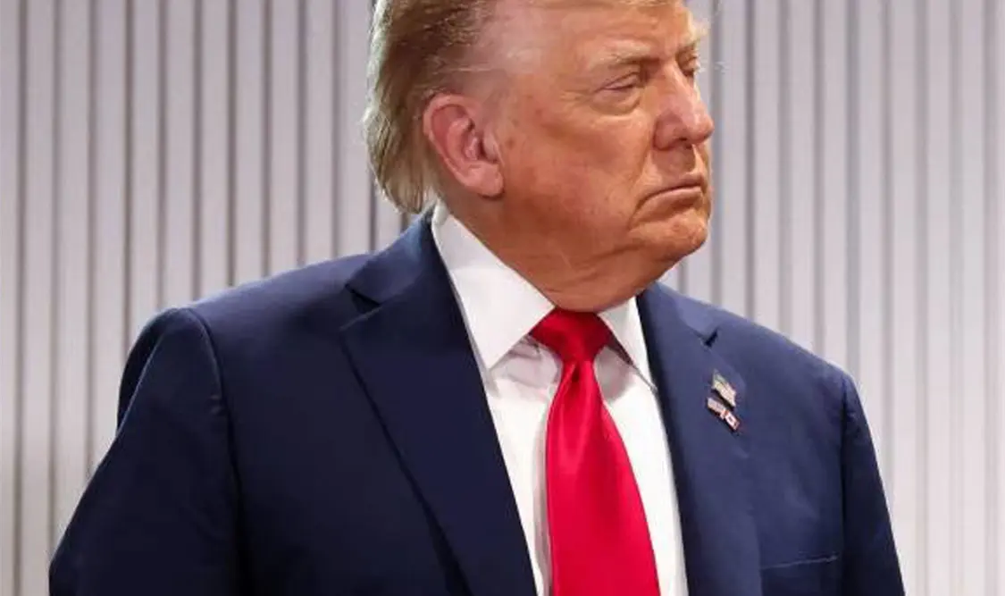 Abandona Trump cumbre de G7